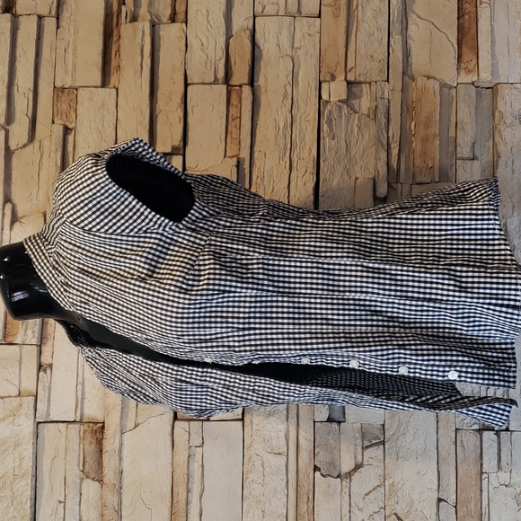 Top - Picture 2 of 7